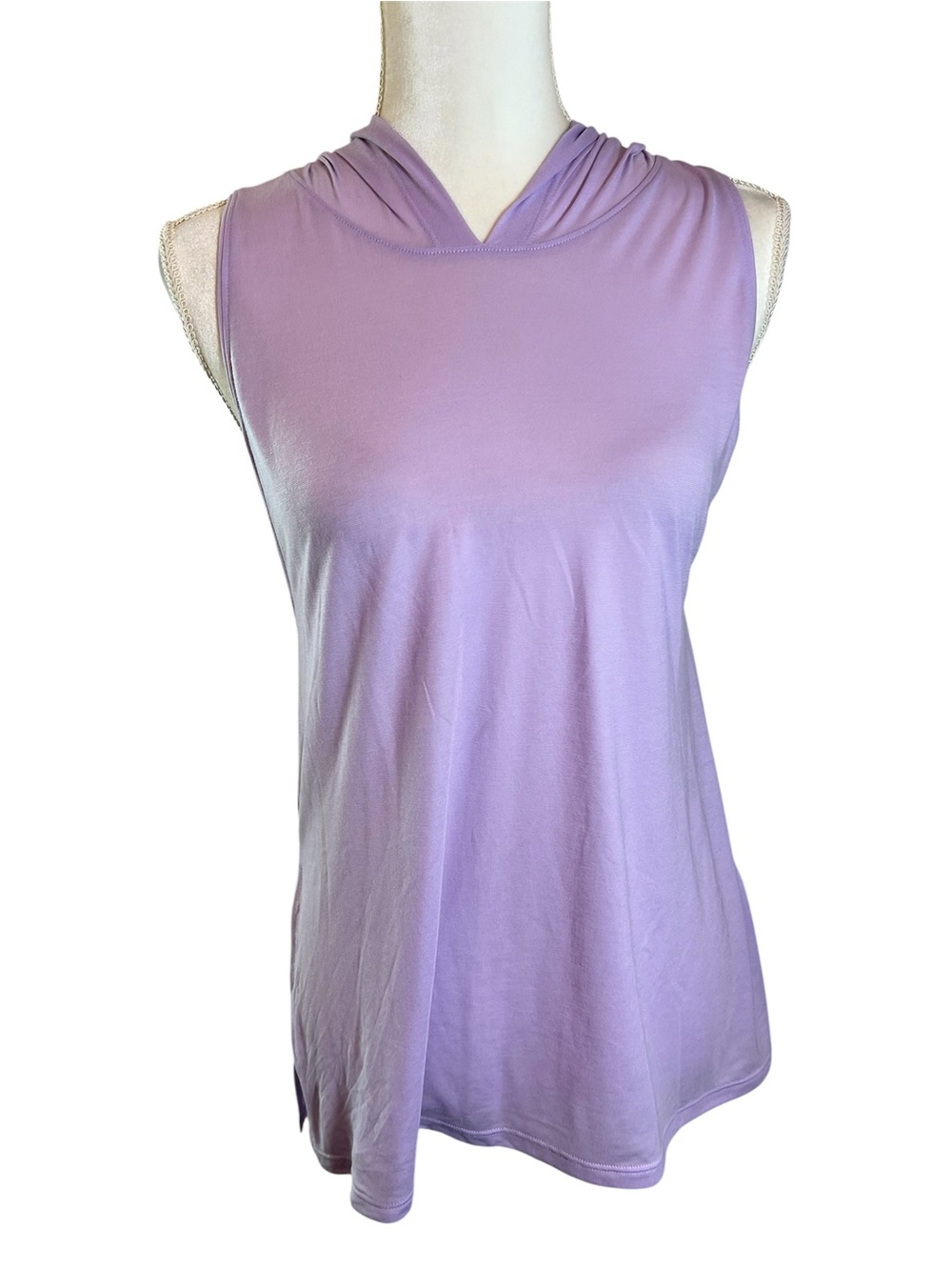 Under Armour Lavender Sleeveless Hooded Tank